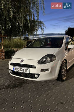 Хетчбек Fiat Punto 2012 в Вінниці