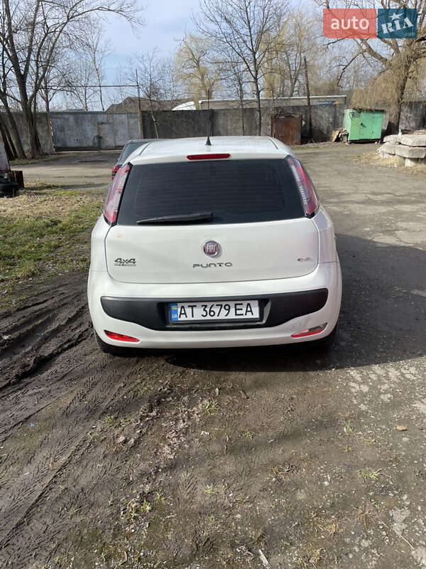 Хетчбек Fiat Punto 2011 в Коломиї