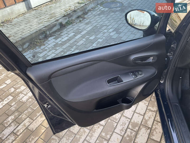 Хэтчбек Fiat Punto 2017 в Луцке