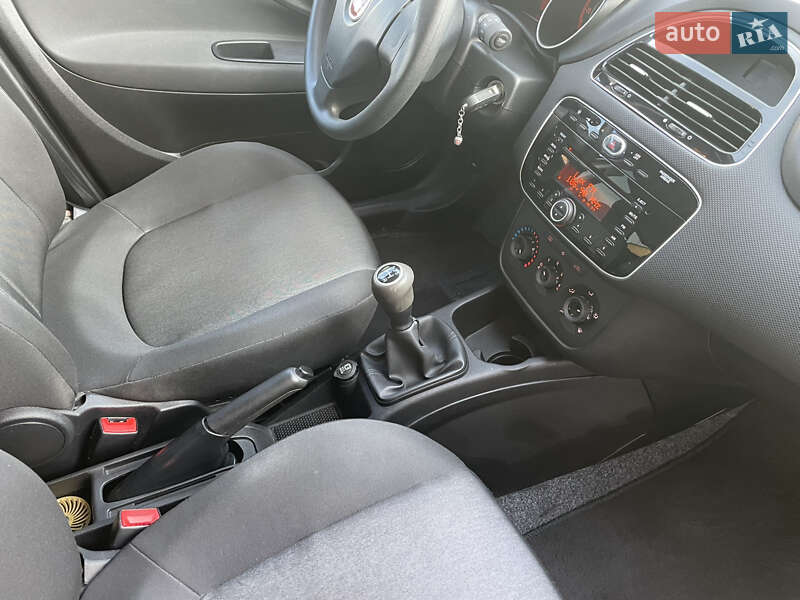 Хэтчбек Fiat Punto 2017 в Луцке