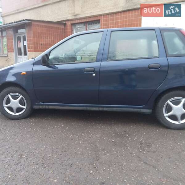 Хетчбек Fiat Punto 1997 в Чернівцях фото 17 Хетчбек Fiat Punto 1997 в Чернівцях