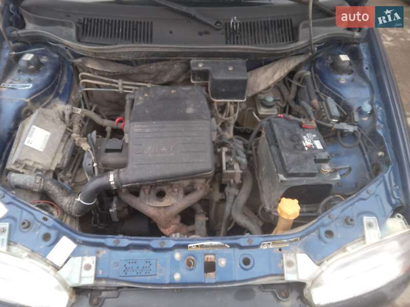 Хетчбек Fiat Punto 1997 в Чернівцях фото 59 Хетчбек Fiat Punto 1997 в Чернівцях