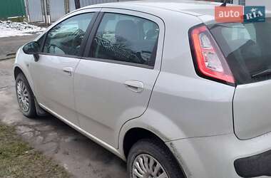 Хэтчбек Fiat Punto 2010 в Бурштыне