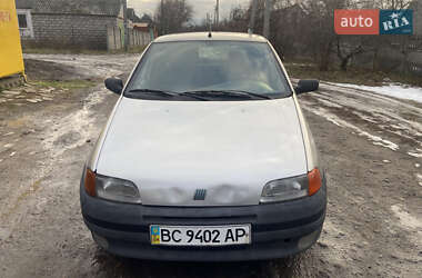 Хетчбек Fiat Punto 1997 в Дніпрі