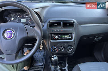 Хэтчбек Fiat Punto 2008 в 