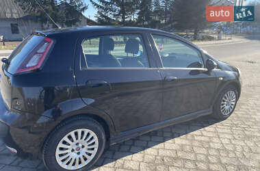 Хэтчбек Fiat Punto 2010 в Львове