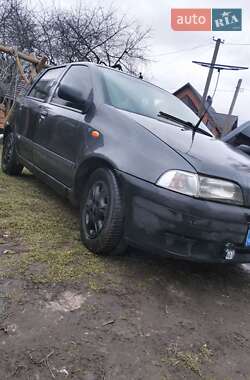 Хэтчбек Fiat Punto 1998 в 