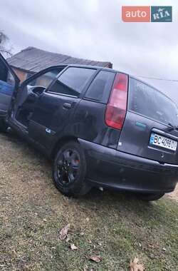 Хэтчбек Fiat Punto 1998 в 