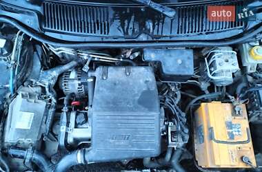 Хэтчбек Fiat Punto 1998 в 