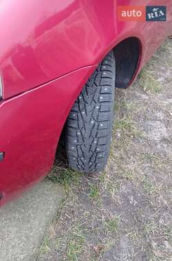 Хэтчбек Fiat Punto 2011 в 