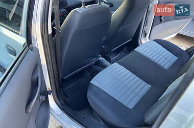 Хэтчбек Fiat Punto 2008 в 