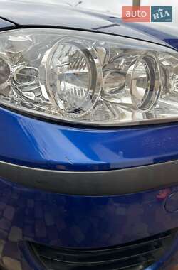 Хэтчбек Fiat Punto 2007 в 