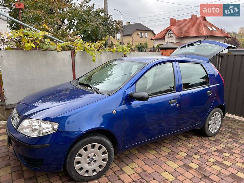 Хэтчбек Fiat Punto 2007 в Луцке