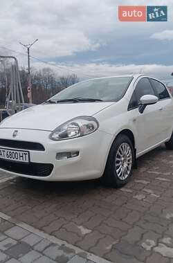 Хэтчбек Fiat Punto 2014 в Ивано-Франковске