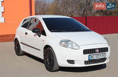 Хэтчбек Fiat Punto 2009 в Жовкве