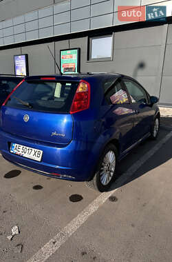Хэтчбек Fiat Punto 2007 в 