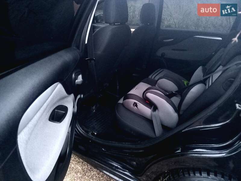 Хэтчбек Fiat Punto 2010 в Львове