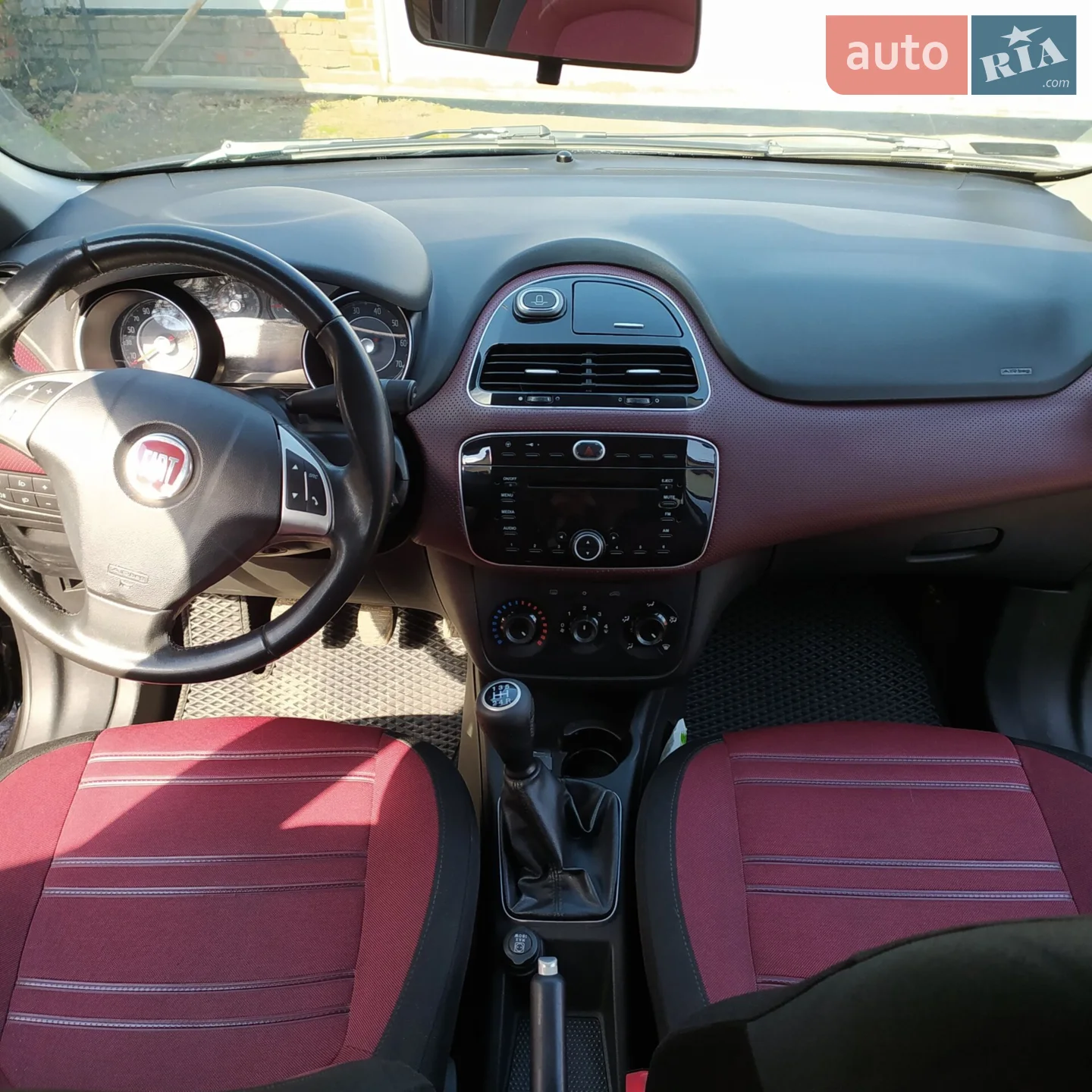 2010 Fiat Punto - мініатюра 8