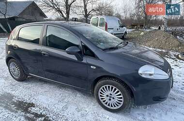 Хэтчбек Fiat Punto 2007 в 