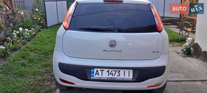 Хэтчбек Fiat Punto 2010 в Бурштыне фото 4 Хэтчбек Fiat Punto 2010 в Бурштыне