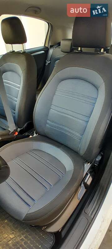 Хэтчбек Fiat Punto 2010 в Бурштыне фото 15 Хэтчбек Fiat Punto 2010 в Бурштыне