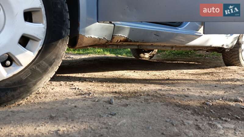 Хэтчбек Fiat Punto 2007 в Умани