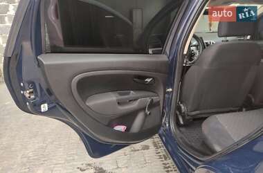 Хетчбек Fiat Punto 2009 в 