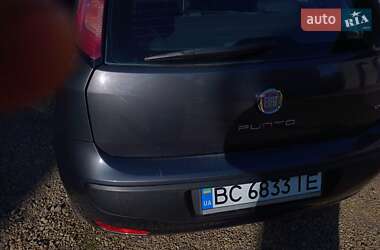 Хетчбек Fiat Punto 2011 в 