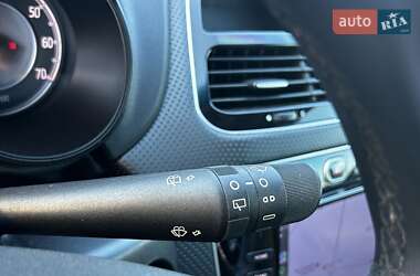 Хэтчбек Fiat Punto 2010 в 