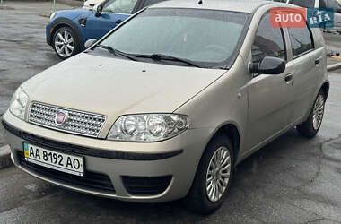 Fiat Punto 2011 Fiat Punto 2011