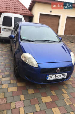 Хэтчбек Fiat Punto 2008 в 