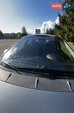 Хэтчбек Fiat Punto 2010 в 