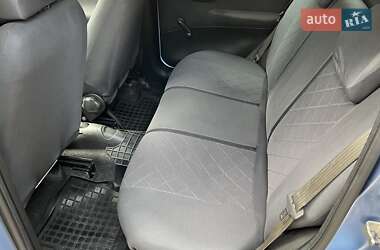 Хэтчбек Fiat Punto 2007 в 