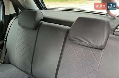Хэтчбек Fiat Punto 2007 в 