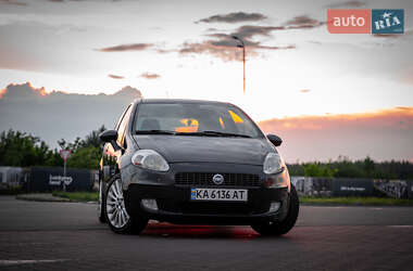 Хэтчбек Fiat Punto 2006 в 