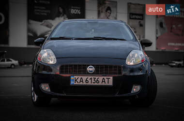 Хэтчбек Fiat Punto 2006 в 