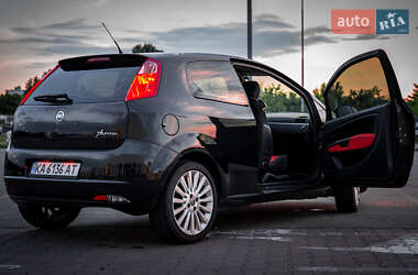 Хэтчбек Fiat Punto 2006 в 