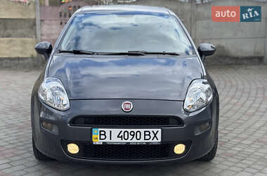 Хэтчбек Fiat Punto 2013 в 