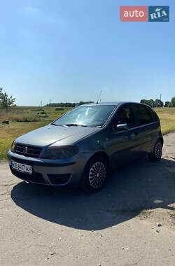 Хэтчбек Fiat Punto 2003 в 