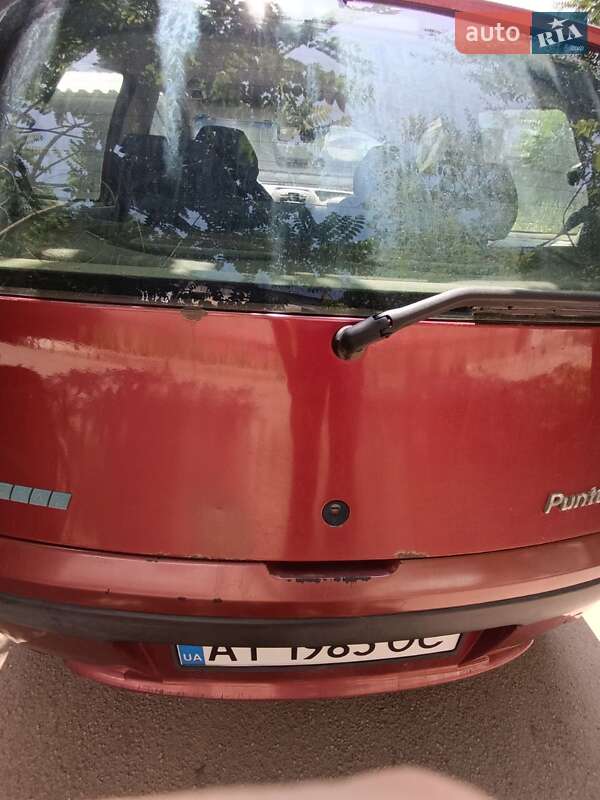 Хэтчбек Fiat Punto 2001 в Дружковке