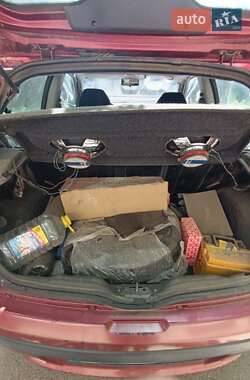 Хэтчбек Fiat Punto 2001 в 