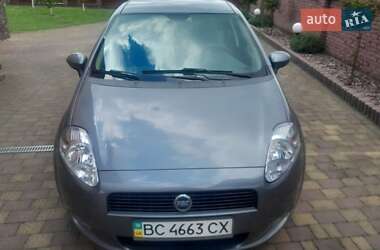 Хетчбек Fiat Punto 2006 в Стрию