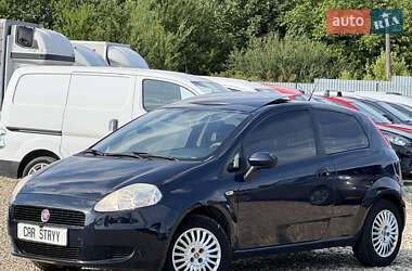 Хэтчбек Fiat Punto 2009 в 