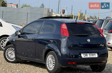Хэтчбек Fiat Punto 2009 в 