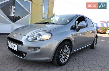 Хэтчбек Fiat Punto 2012 в 