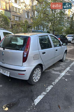 Хэтчбек Fiat Punto 2007 в 