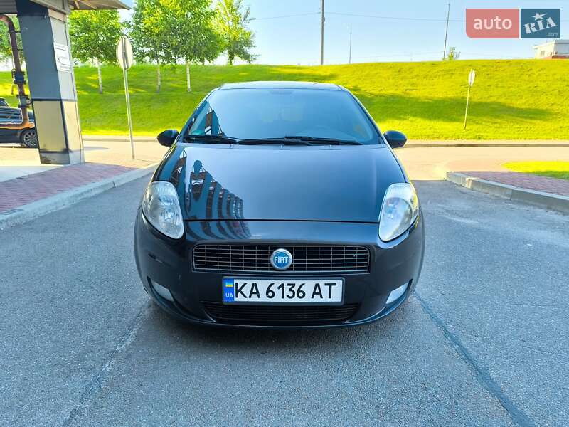 Хэтчбек Fiat Punto 2006 в Киеве