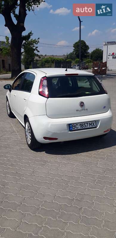 Хетчбек Fiat Punto 2013 в Бориславі