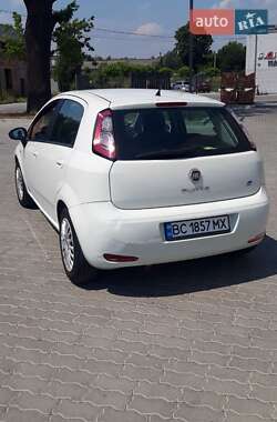 Хэтчбек Fiat Punto 2013 в 
