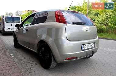 Хетчбек Fiat Punto 2007 в 